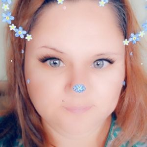 Meet your Posher, Aida